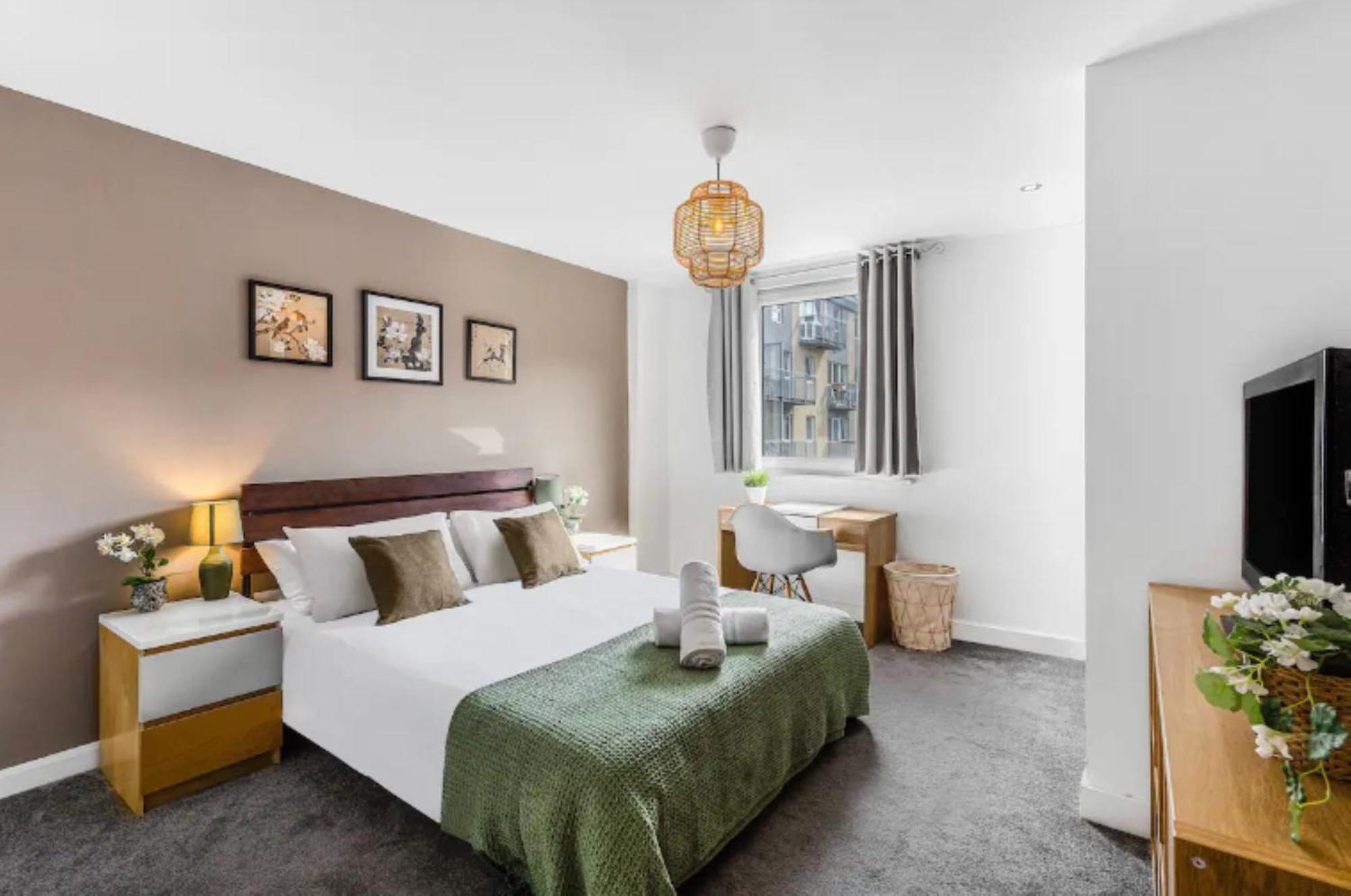 Oriental Suite 2 Bed 2 Bath Netflix And Free Parking, Games- Maihom Birmingham Luaran gambar
