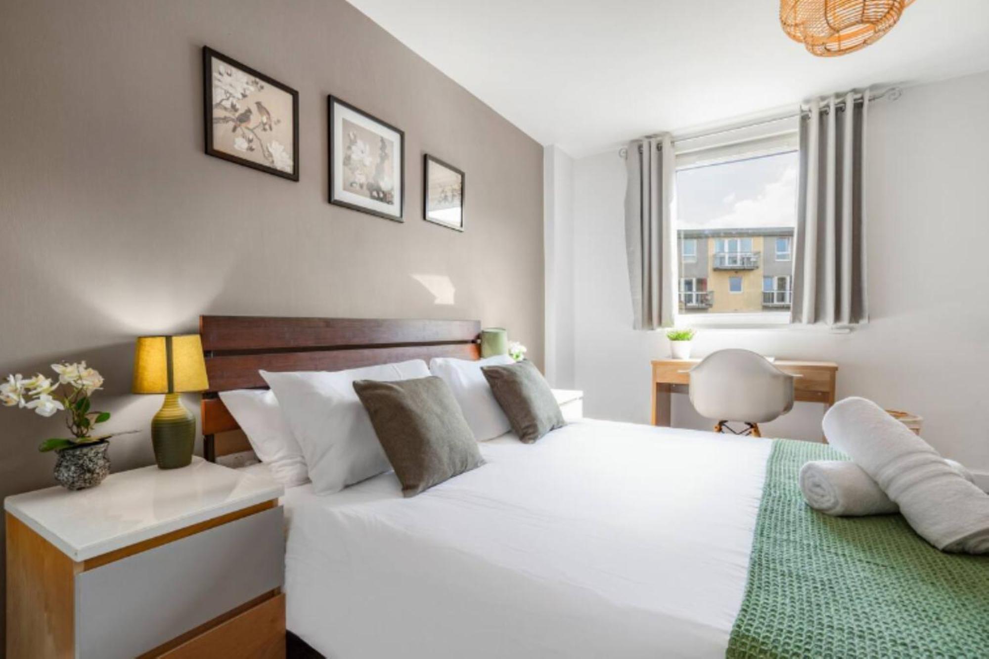 Oriental Suite 2 Bed 2 Bath Netflix And Free Parking, Games- Maihom Birmingham Luaran gambar